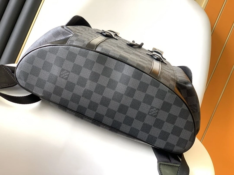 LV Backpacks 4056F-0541