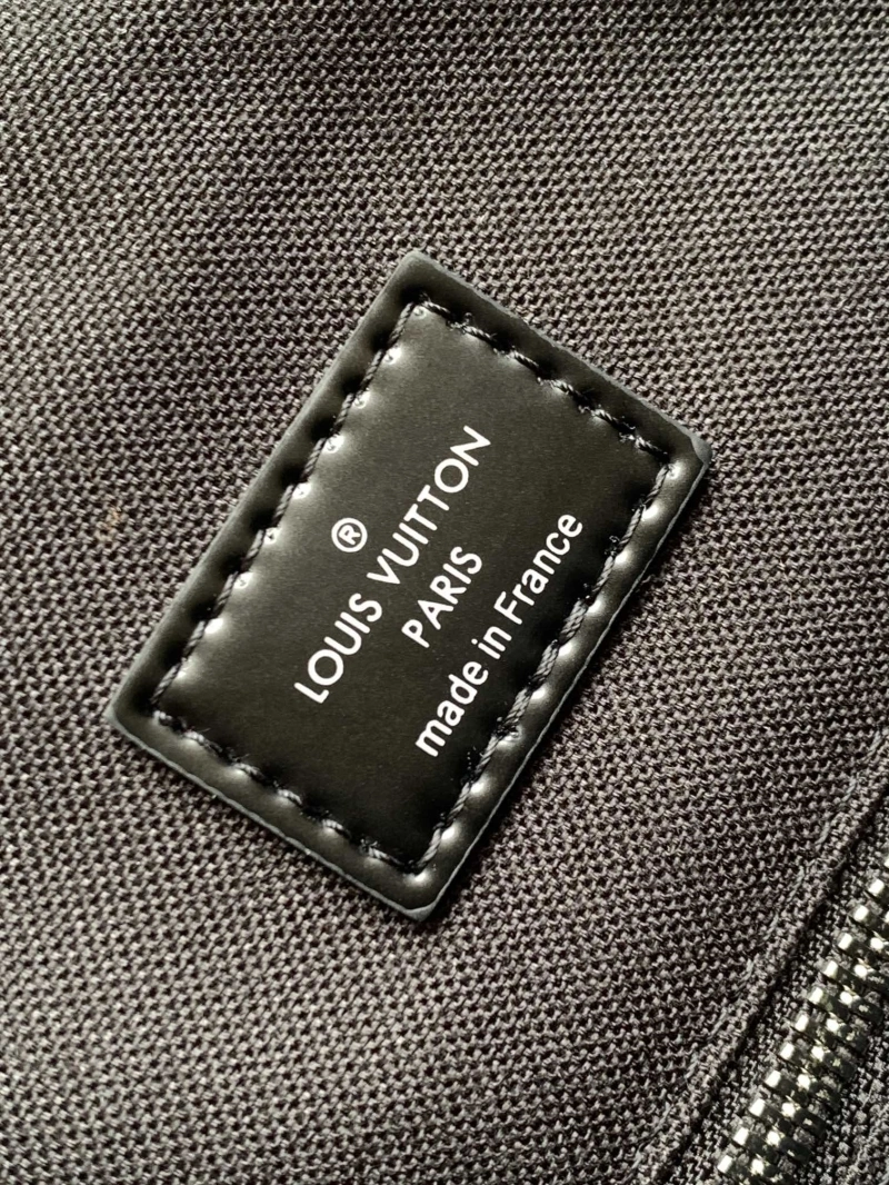 LV Backpacks 4056F-0541