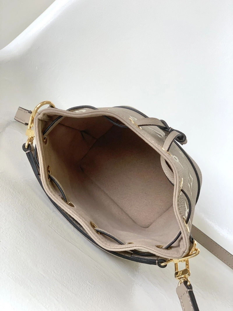 LV Bucket Bags 4056F-0542