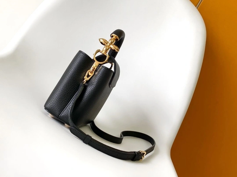 LV Capucines Bags 4056F-0572