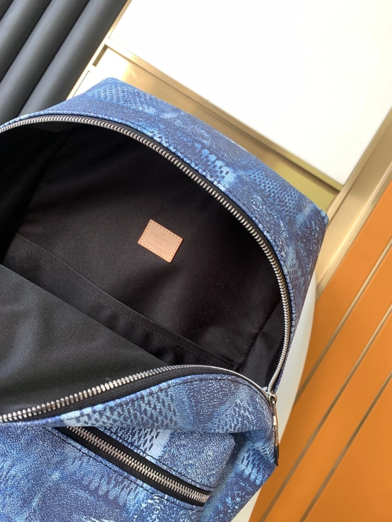 LV Backpacks 4056F-0597