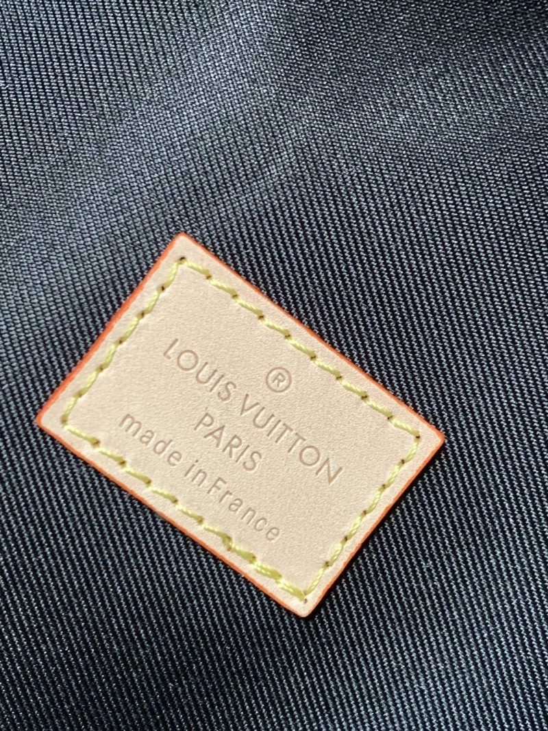 LV Backpacks 4056F-0597
