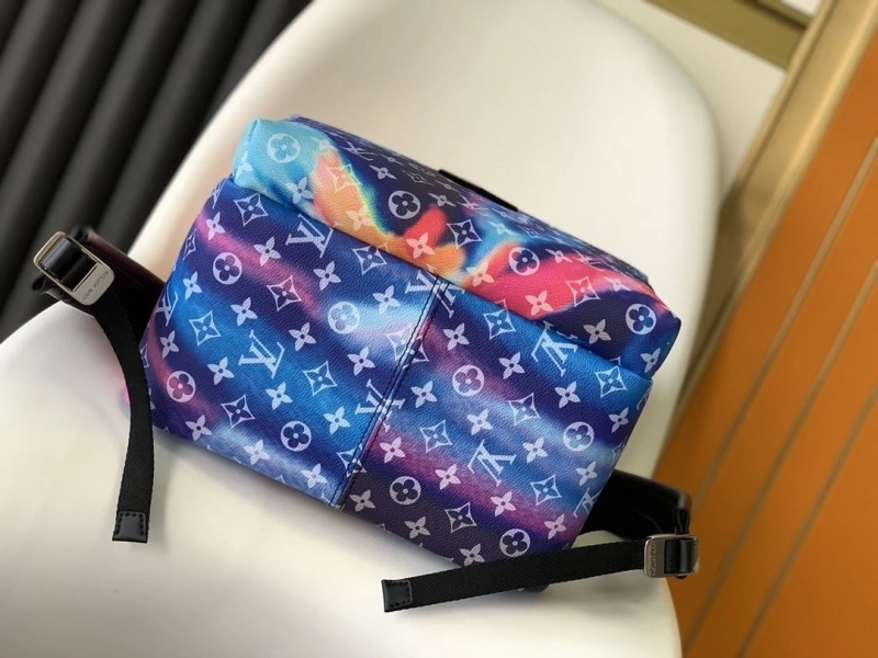 LV Backpacks 4056F-0598