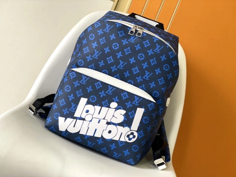 LV Backpacks 4056F-0600