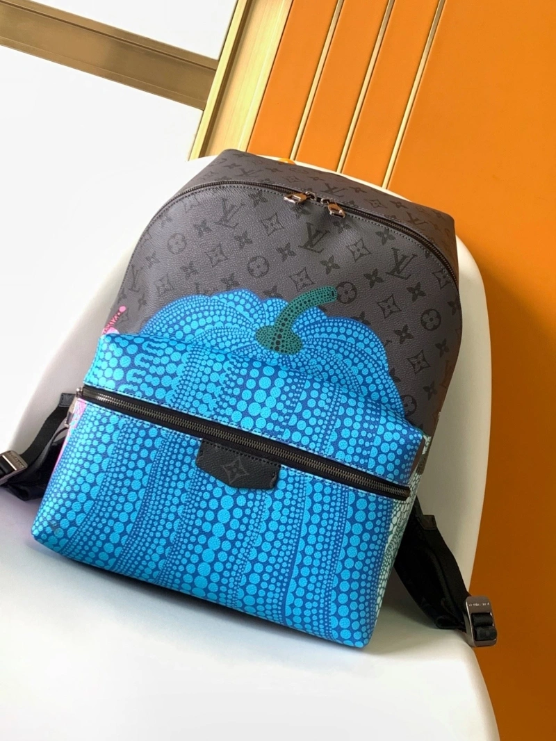 LV Backpacks 4056F-0601