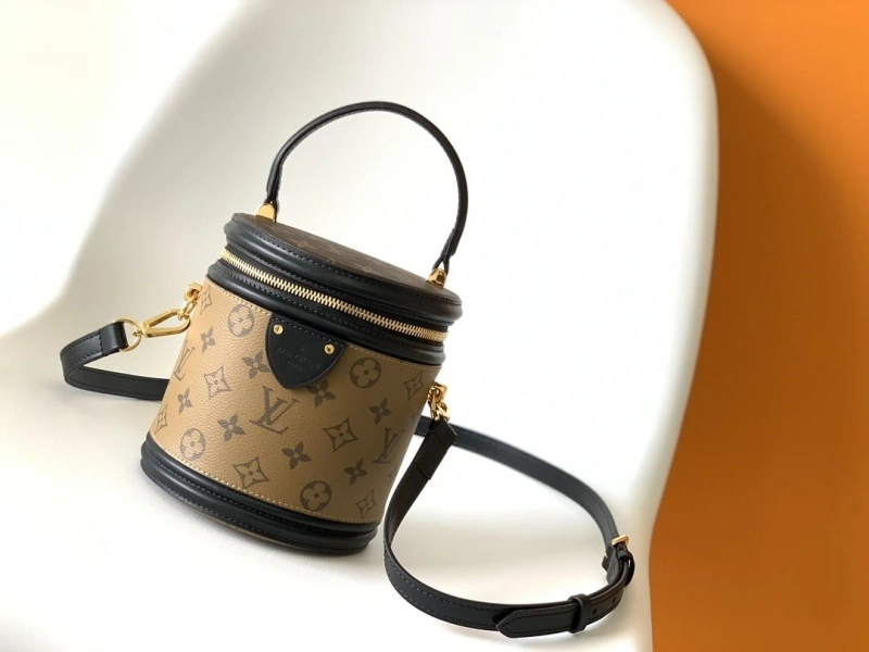 LV Round Bags 4056F-0617