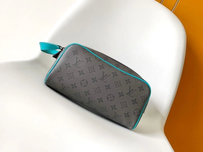 LV Cosmetic Bags 4056F-0697