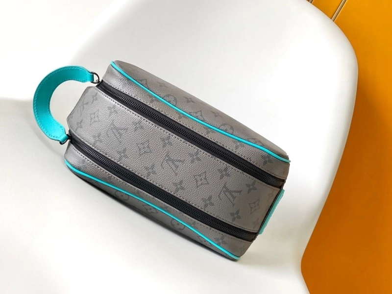 LV Cosmetic Bags 4056F-0697