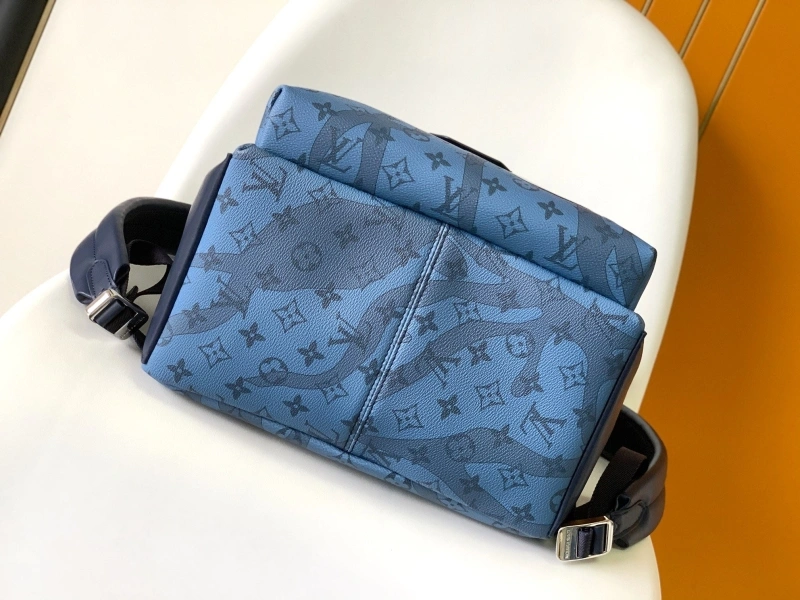 LV Backpacks 4056F-0739
