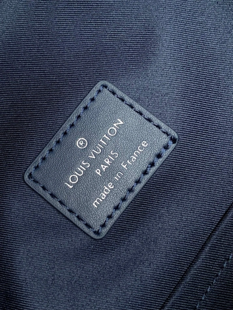LV Backpacks 4056F-0739