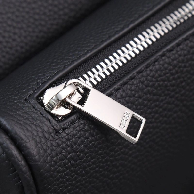 D10r saddle bags 4081-0001