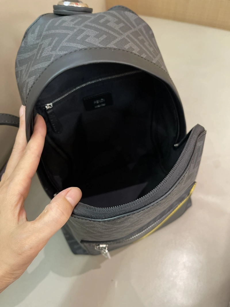 F**di backpacks 4081-0013
