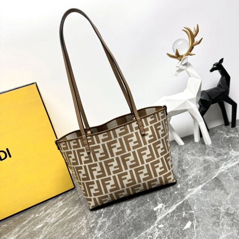 F**di shopping bags 4081-0067