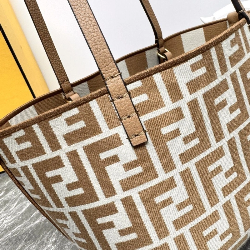 F**di shopping bags 4081-0067