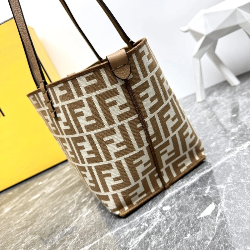 F**di shopping bags 4081-0067