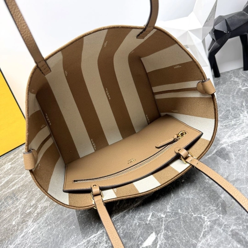 F**di shopping bags 4081-0067