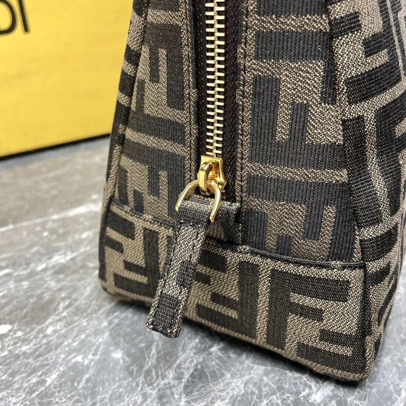 F**di cluth bags 4081-0075