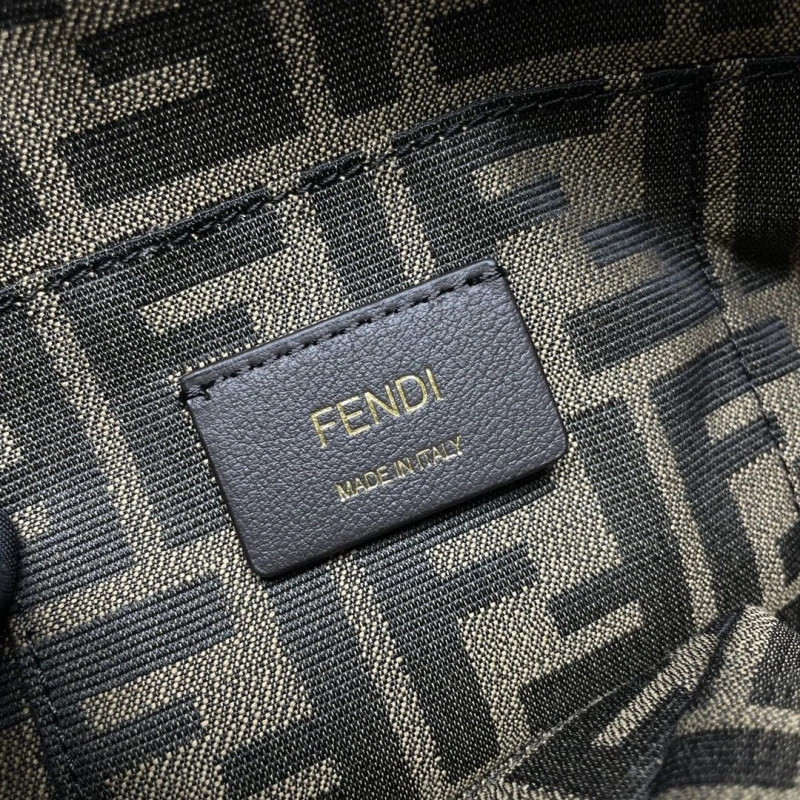 F**di cluth bags 4081-0075