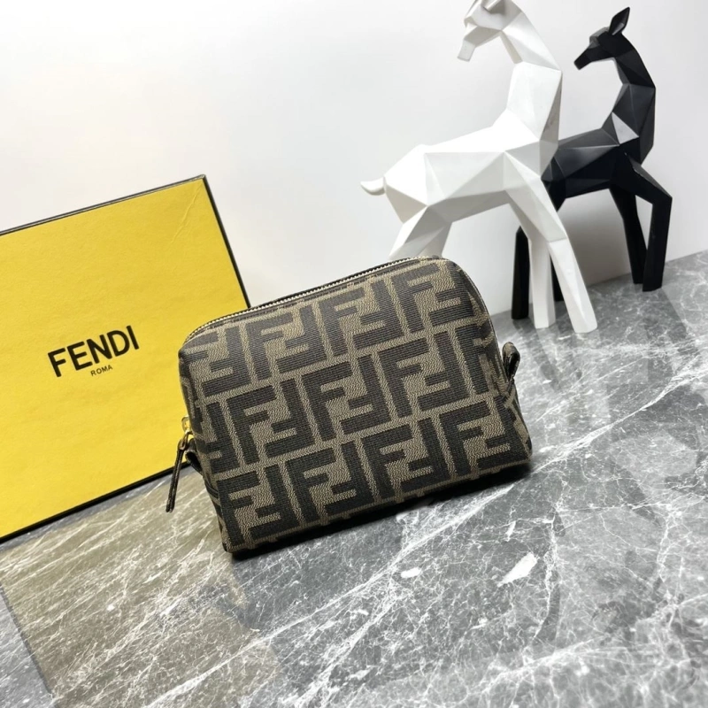 F**di cluth bags 4081-0076