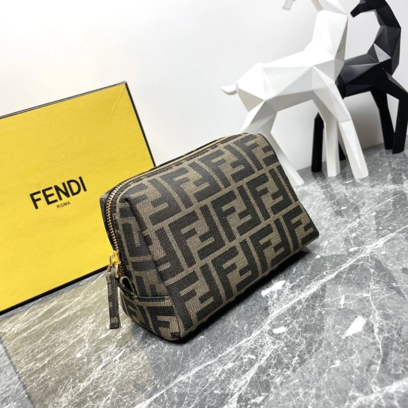 F**di cluth bags 4081-0076