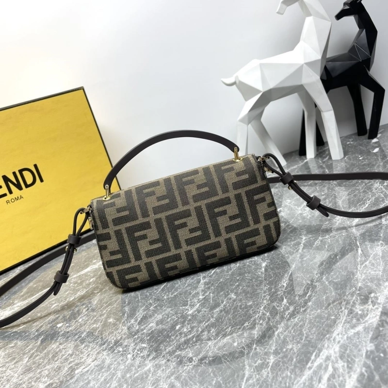 F**di baguette bags 4081-0078