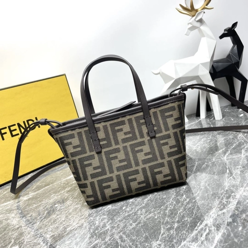 F**di shopping bags 4081-0079
