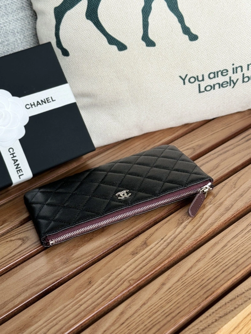 Ch**el wallets 4081-0084