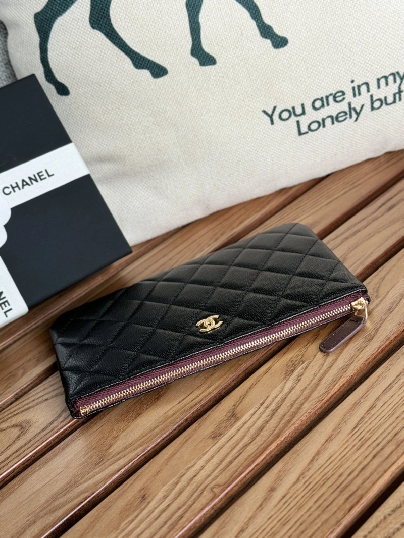 Ch**el wallets 4081-0085