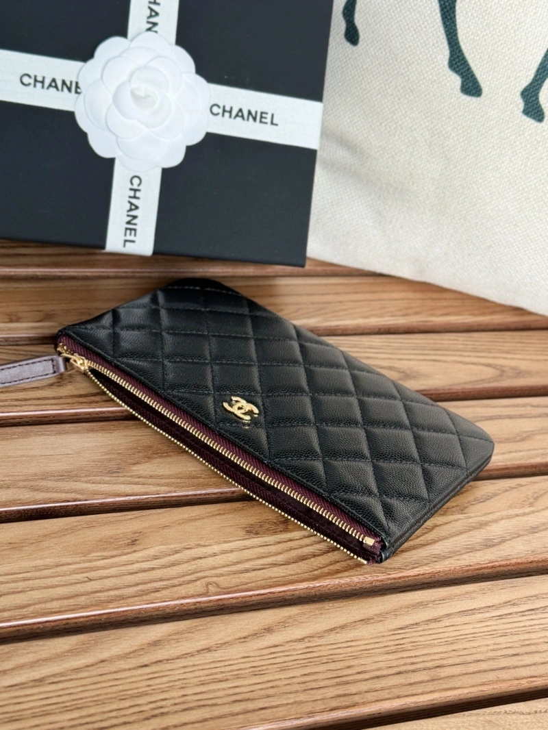 Ch**el wallets 4081-0085