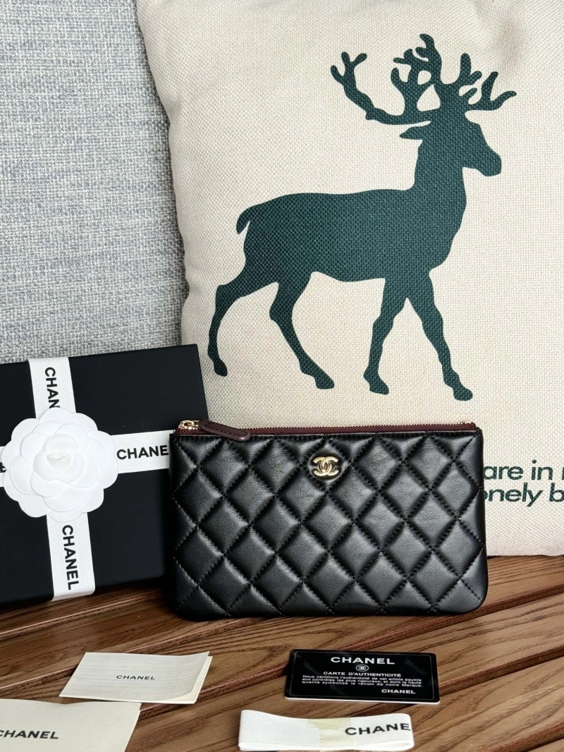 Ch**el wallets 4081-0087
