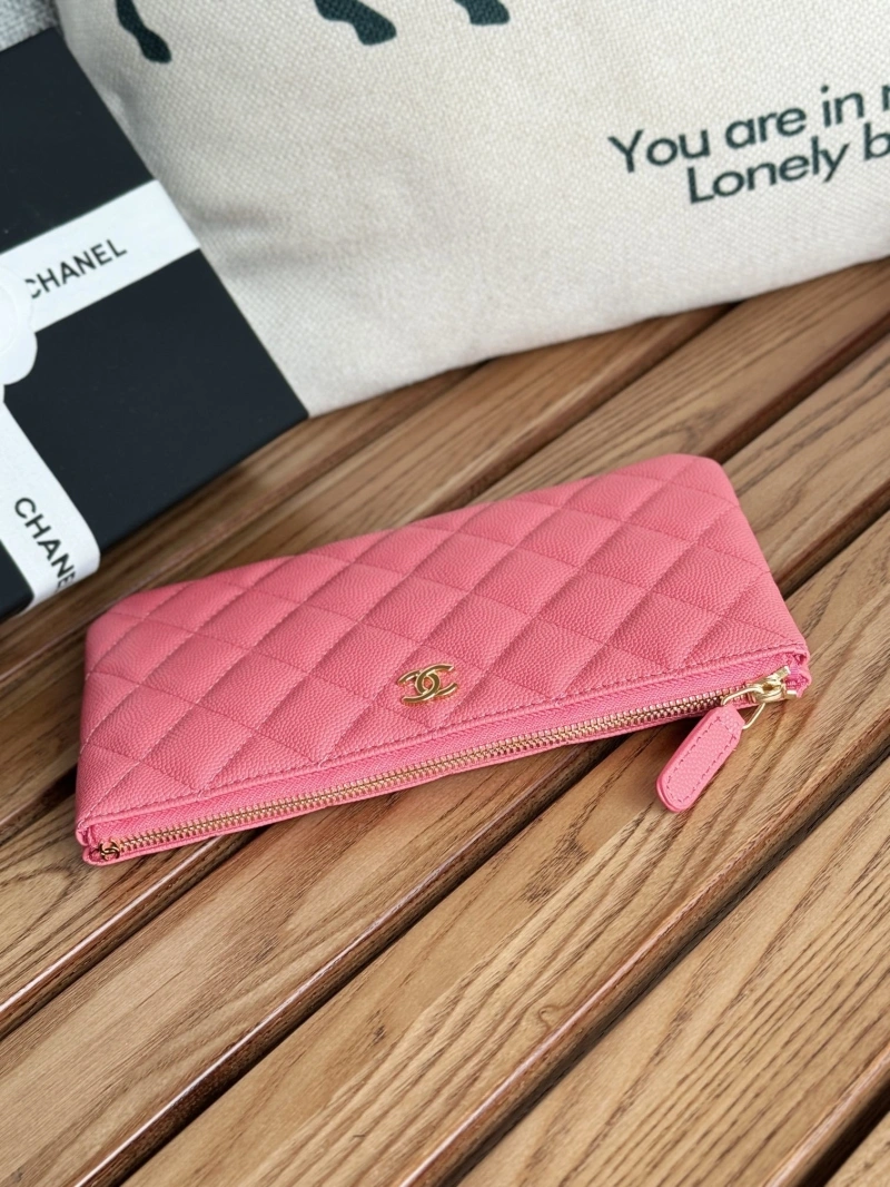 Ch**el wallets 4081-0090