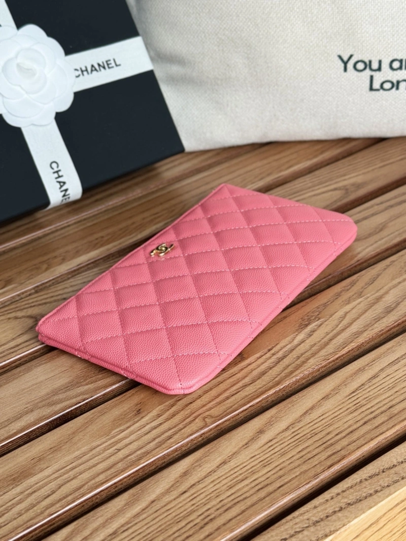Ch**el wallets 4081-0090