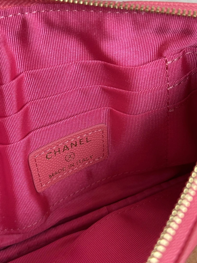 Ch**el wallets 4081-0090