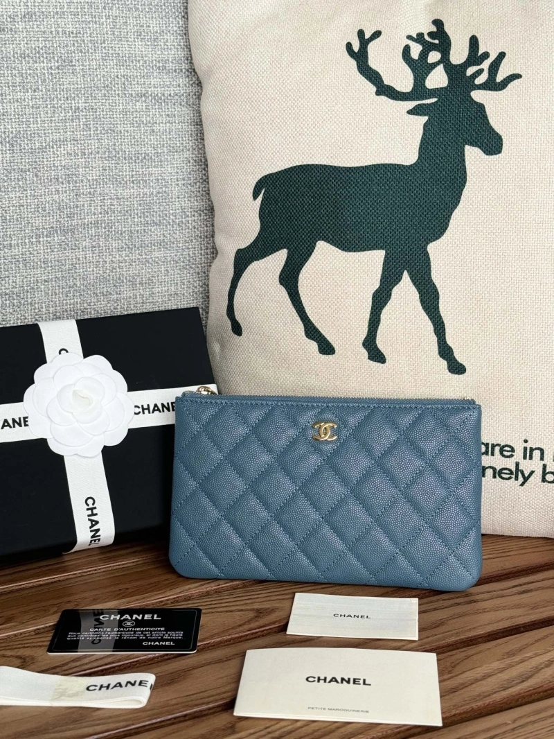 Ch**el wallets 4081-0091