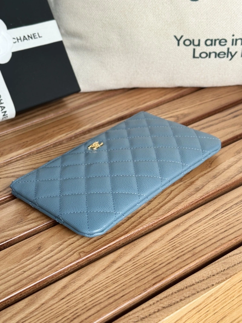 Ch**el wallets 4081-0091