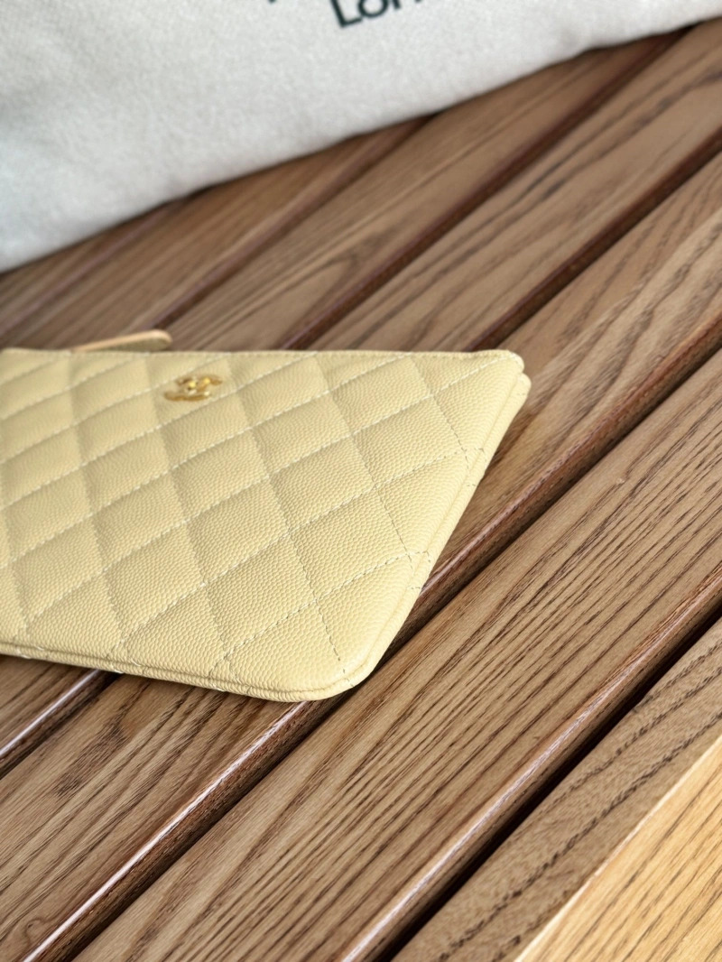 Ch**el wallets 4081-0093