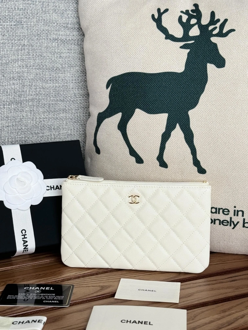 Ch**el wallets 4081-0094