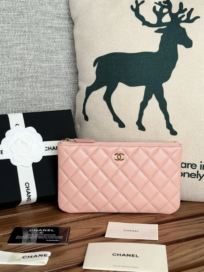Ch**el wallets 4081-0096