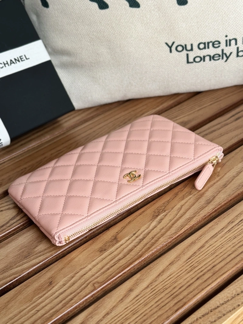 Ch**el wallets 4081-0096