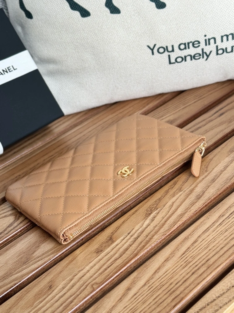 Ch**el wallets 4081-0097