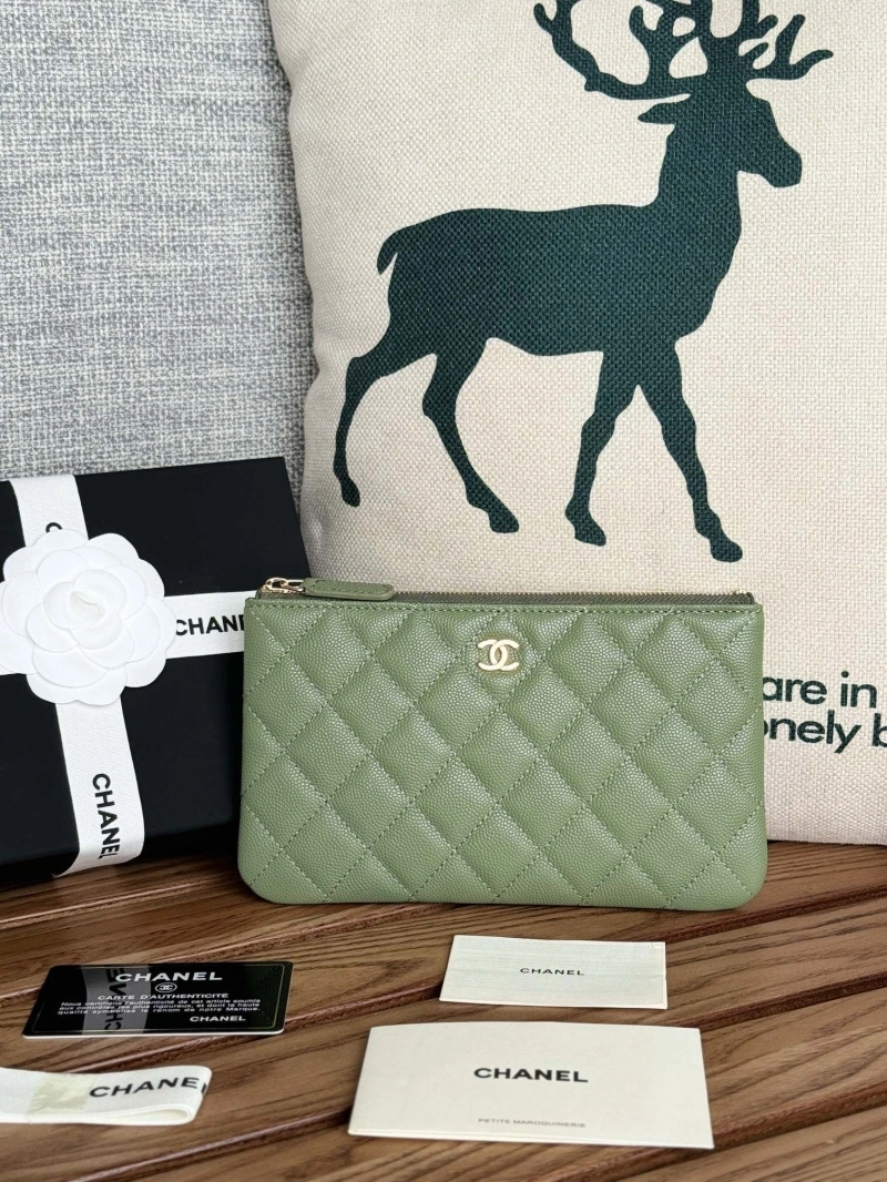 Ch**el wallets 4081-0098