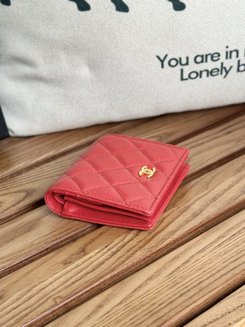 Ch**el wallets 4081-0101