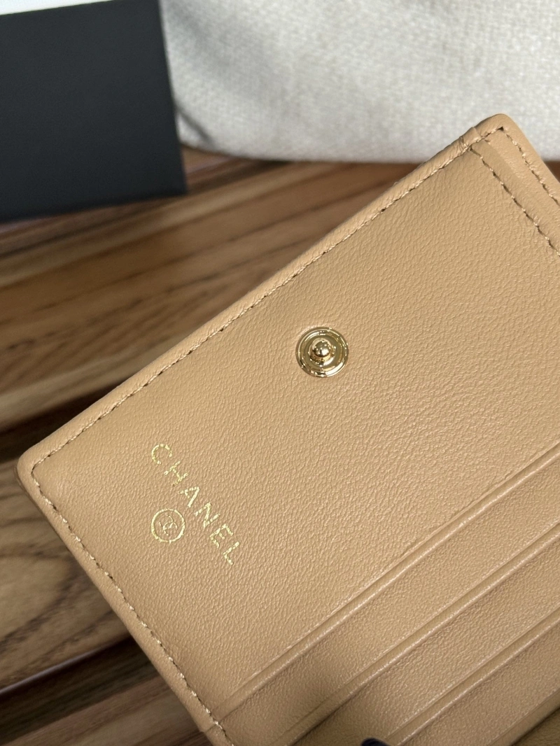 Ch**el wallets 4081-0103
