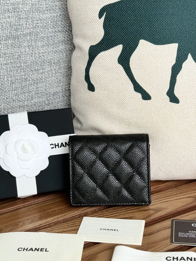 Ch**el wallets 4081-0105