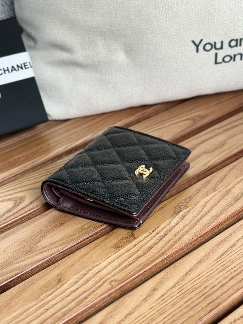 Ch**el wallets 4081-0106