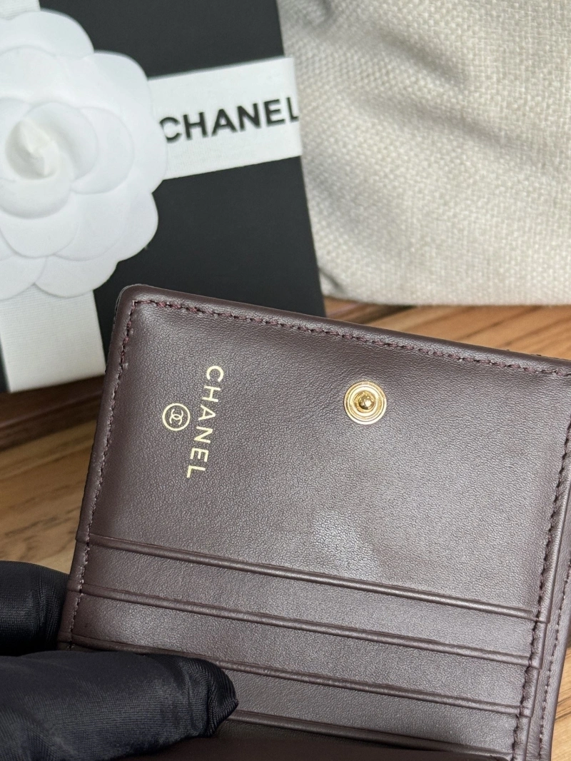 Ch**el wallets 4081-0106
