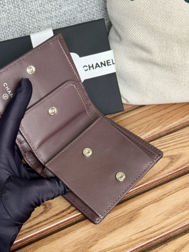Ch**el wallets 4081-0107