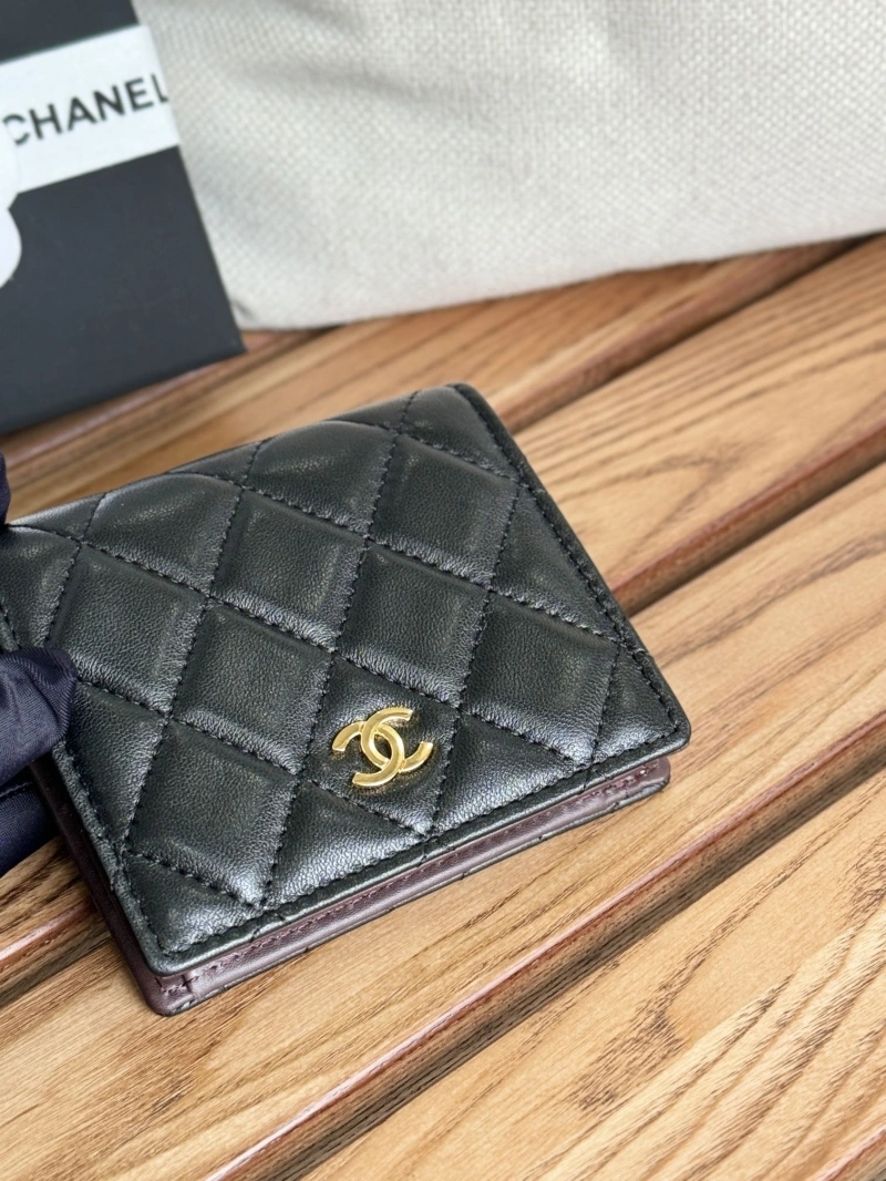 Ch**el wallets 4081-0108