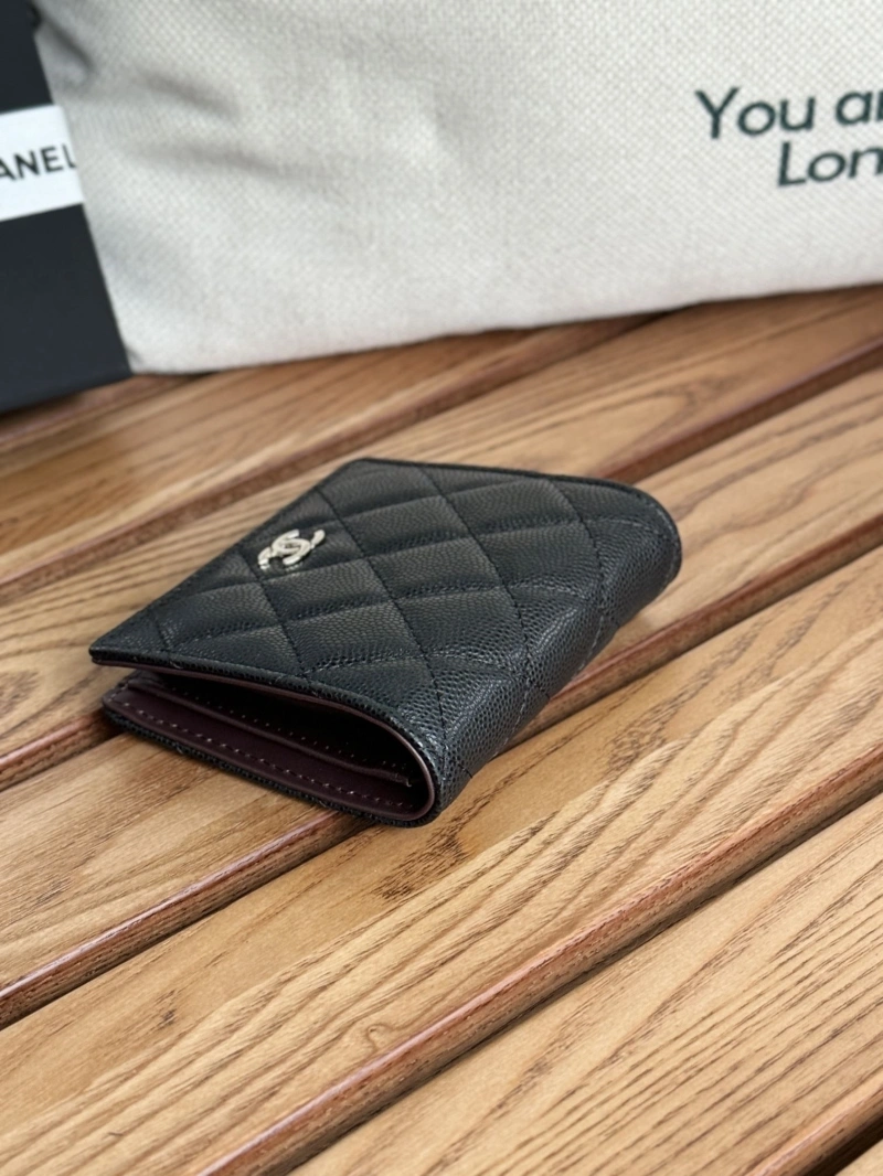 Ch**el wallets 4081-0109
