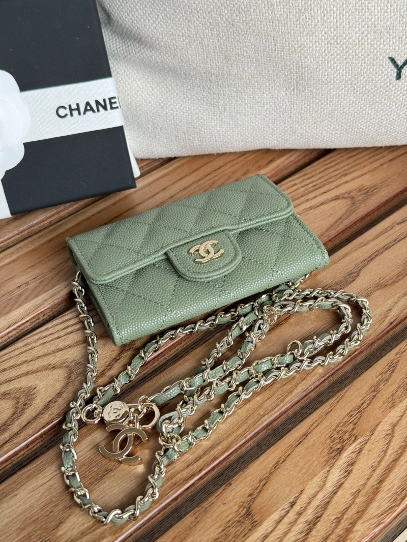 Ch**el wallets 4081-0111